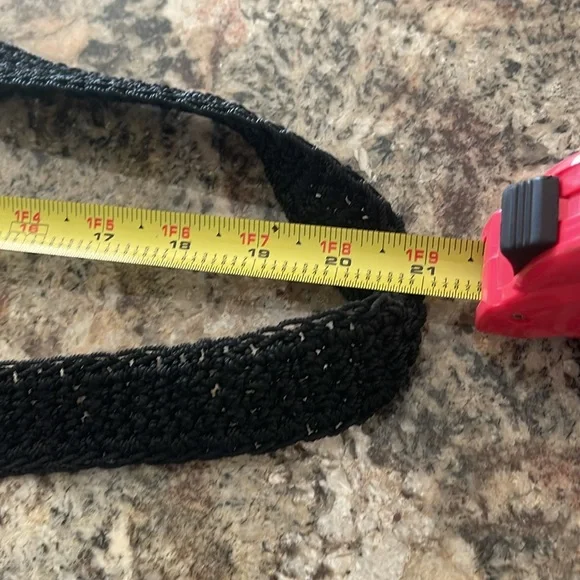 No Boundries Black and Cream crochet Patterned Women's Bag. New with tag. - Picture 8 of 10